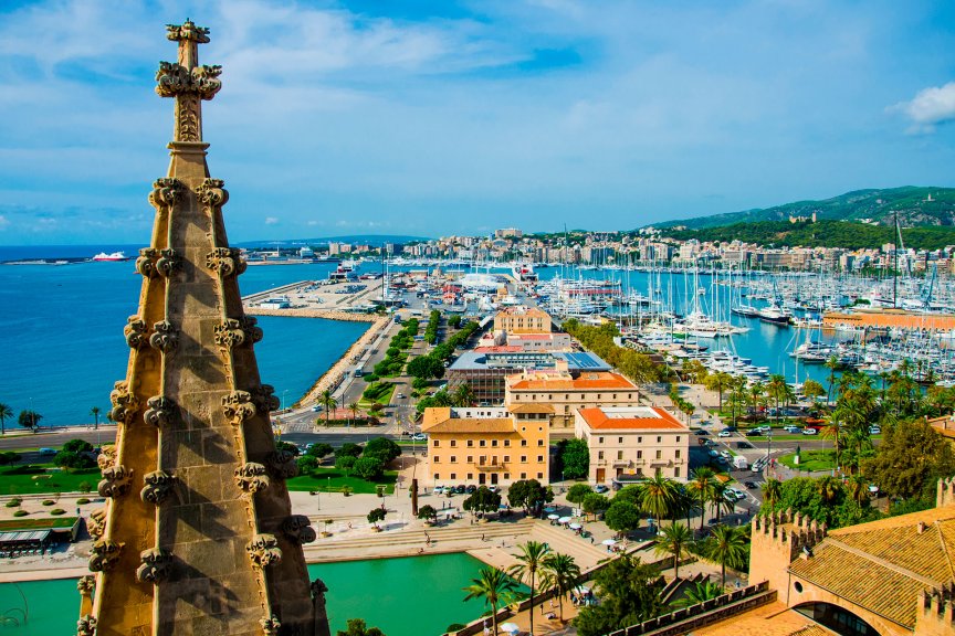 On May 22, 2025, the real estate world was rocked by the news:
The Spanish government has proposed a radical bill that would impose a 100% tax on the... On May 22, 2025, the real estate world was rocked by the news:
The Spanish government has proposed a radical bill that would impose a 100% tax on the...