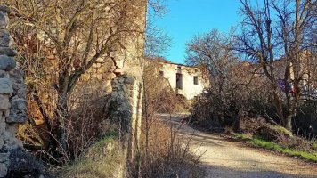 Una pareja holandesa ha comprado el pueblo abandonado de Bárcena de Bureba en España