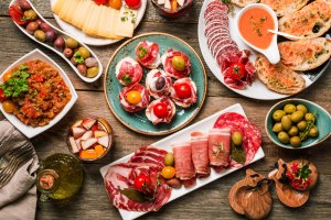 Features of the Mediterranean cuisine