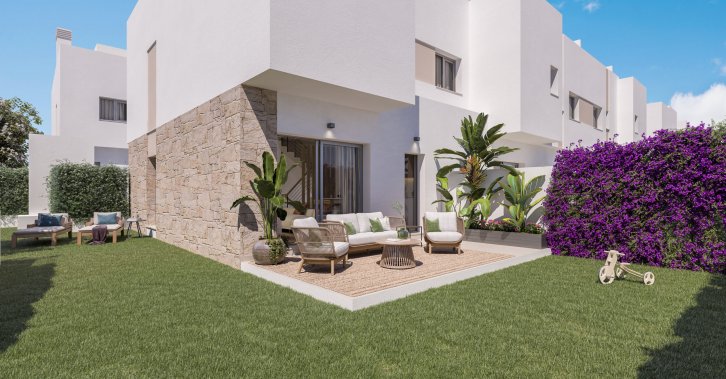 Four-bedroom apartment in Pizarrillo, Malaga — image 1