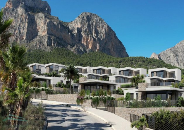 Villa de 3 dormitorios en el pintoresco pueblo de Polop — фото 2