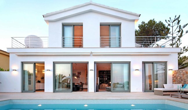 Luxury villa in Santa Ponsa, Mallorca — image 1