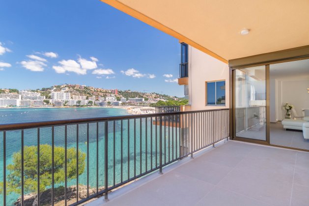 Apartamentos de diseño en primera línea de mar en Santa Ponsa — фото 1