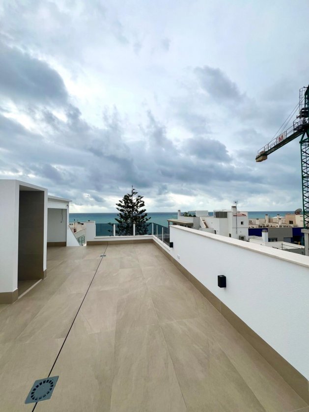 Apartment 2+1 50 meters from Los Locos beach in Torrevieja — image 2