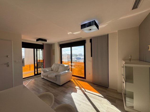 Apartment 1+1 in Torrevieja — image 2