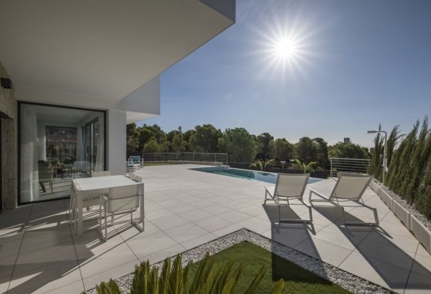 Villa en Costa Blanca, Sierra Cortina, 7 minutes del mar — фото 3