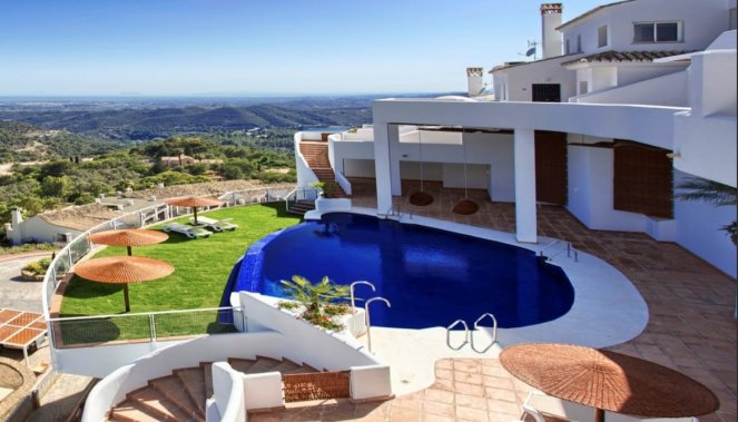 Adosado en un nuevo complejo residencial de prestigio en Marbella, Costa del Sol — фото 1