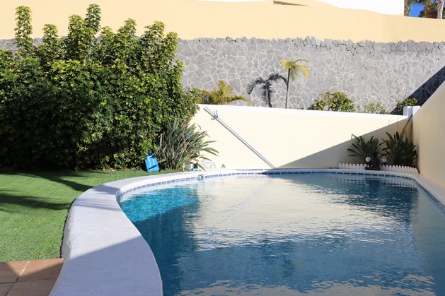 Villa con la piscina en Tenerife — фото 2