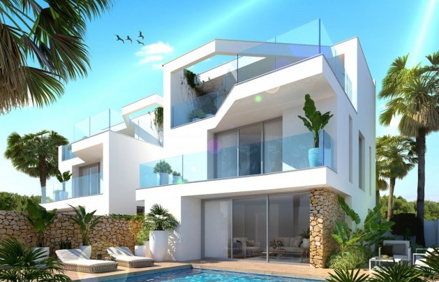 Villa at 300 meters from the sea in Torrevieja — image 1