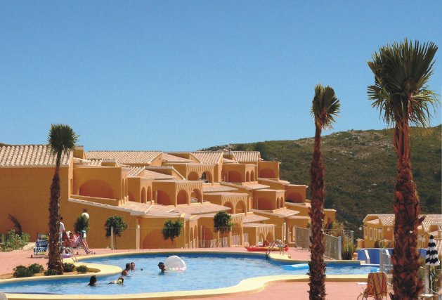 Two-bedroom apartment in Cumbre del Sol — image 2