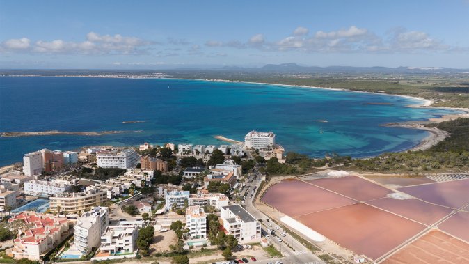 3+1 Apartment in Colonia de Sant Jordi — image 2