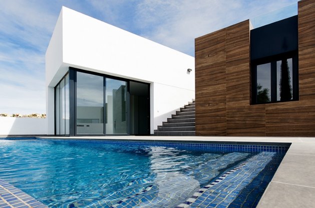 Mediterranean-style villa in Algorfa, Alicante — image 1