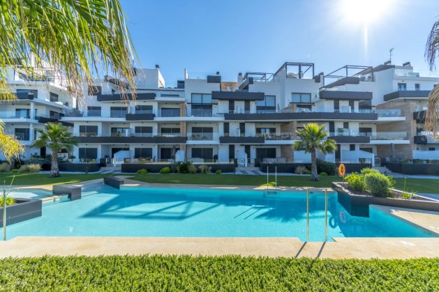 Apartments at 2 km from the sea in Orihuela Costa, Alicante — image 1