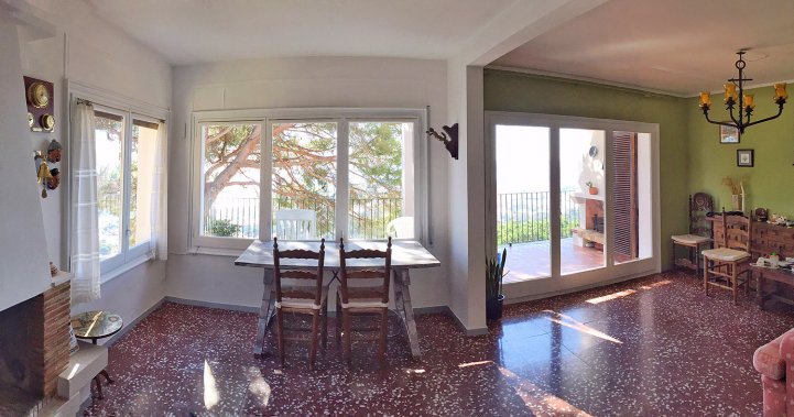 Villa en el monte Roca Grossa, Lloret de Mar a 1 km del mar — фото 1