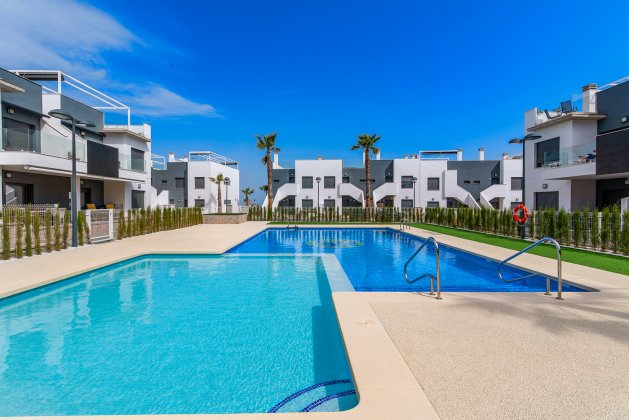 Apartamentos en Pilar de la Horadada, Orihuela Costa a 1 km del mar — фото 3