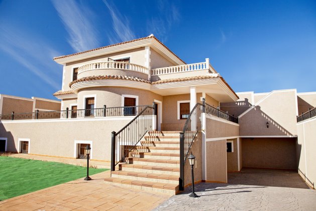 Villa en Torrevieja — фото 1