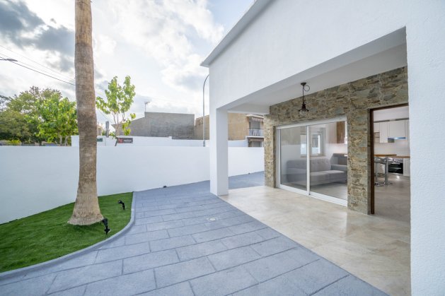 Villa en Torre de la Horadada, Orihuela-Costa a 100 metros del mar — фото 3