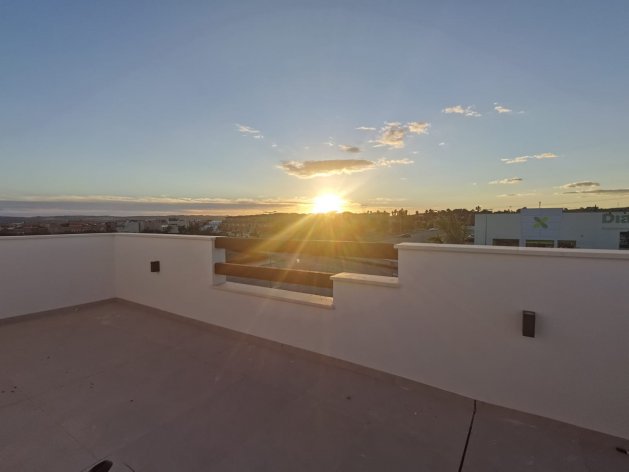 Вилла с 5 спальнями в Лос-Монтесинос — фото 3