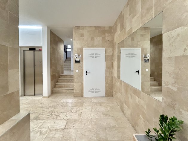 2+1 penthouse in a new residential complex in Alicante — image 1