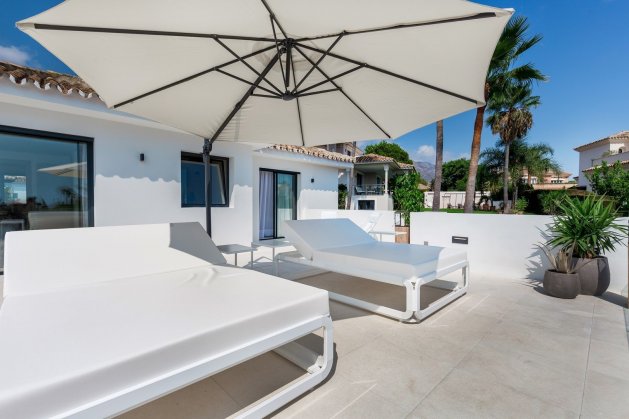 Villa at 10 minutes from the beach in Nueva Andalusia, Marbella — image 2