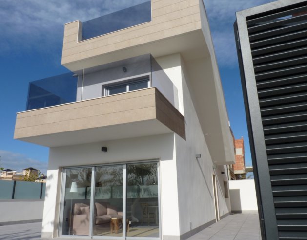 Modern villa near the beach in San Javier — image 1